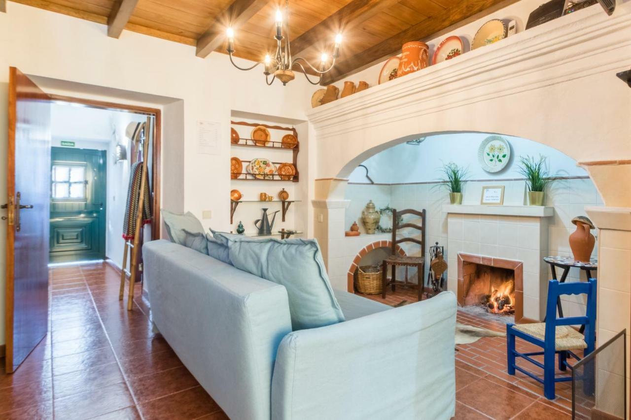 Casa Dos Moinhos Velhos Villa Brinches ภายนอก รูปภาพ